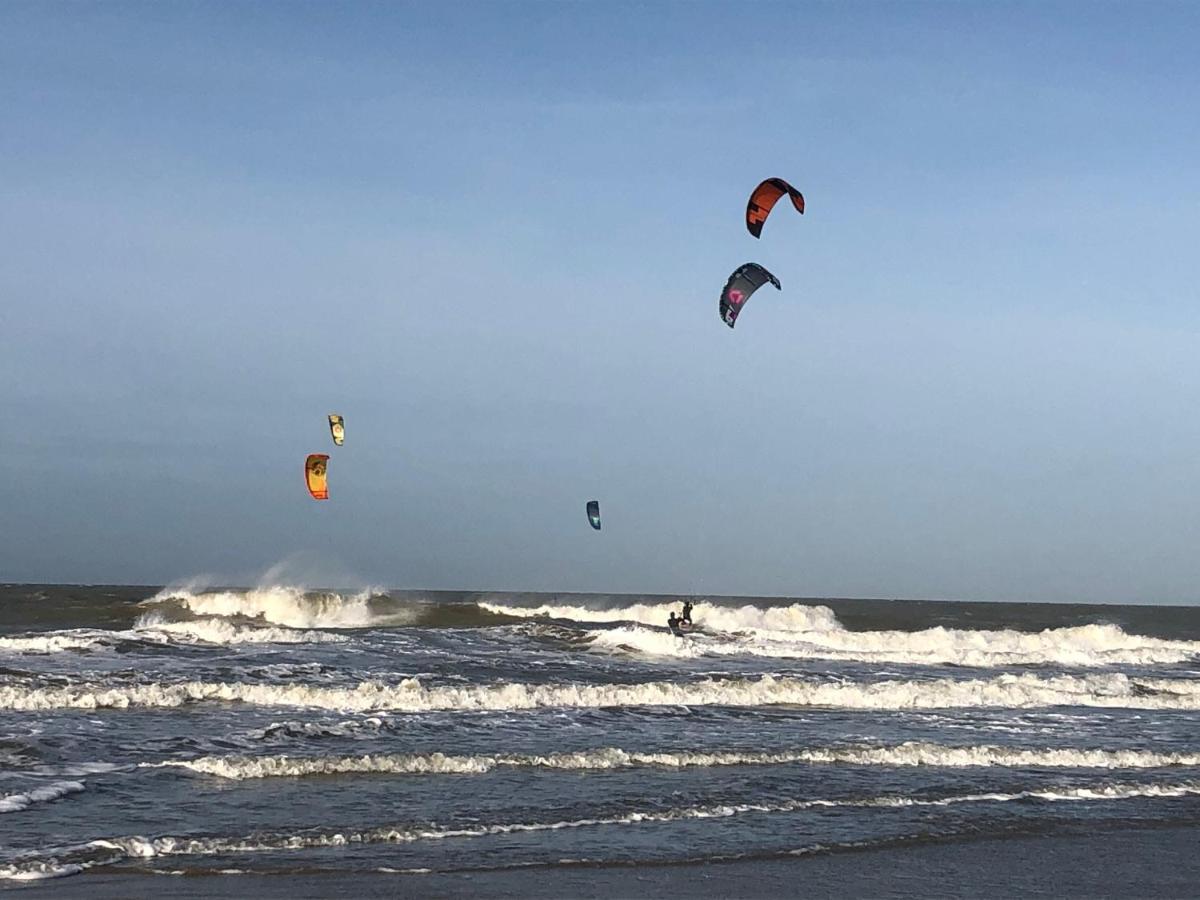 Dorpsdijk 49, Vrouwenpolder Vakantie Bagian luar foto